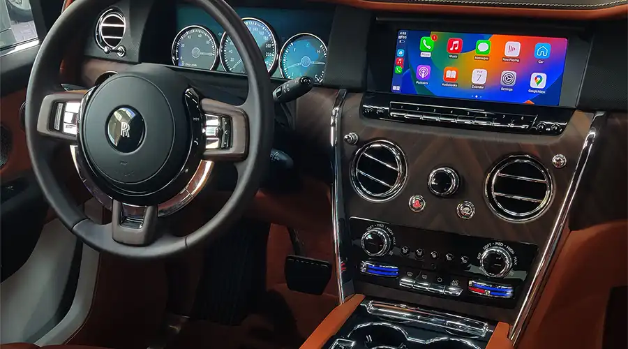 Carplanet in-car entertainment installation