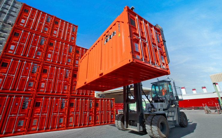 DNV offshore containers in the UAE